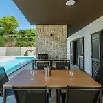 Casa Bellanika Βίλα *