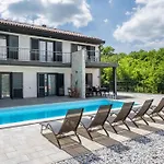 Casa Bellanika Βίλα *